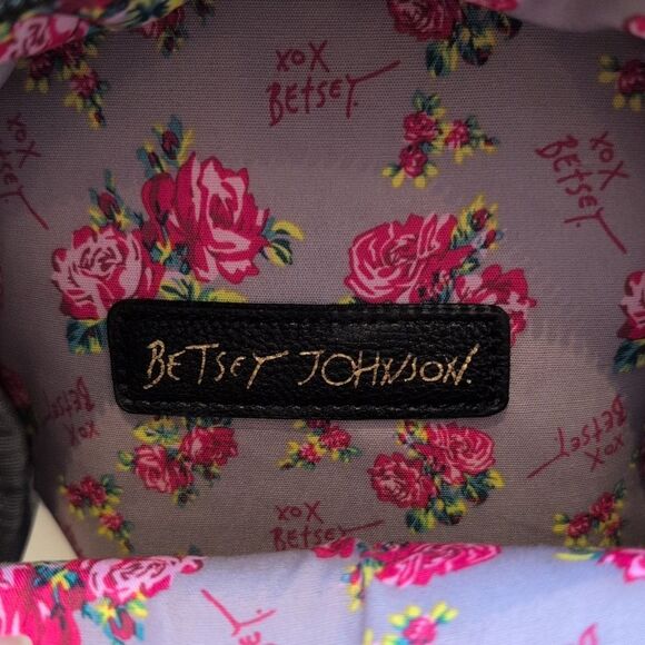 Betsy Johnson Black Floral Dog Mini Kitsch Backpack - Picture 10 of 12